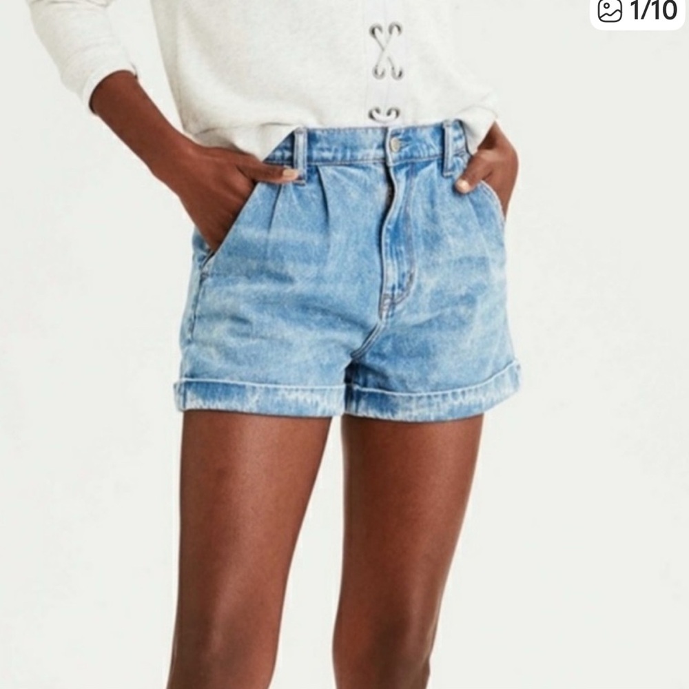 American Eagle Outfitters Light Blue Jean Shorts